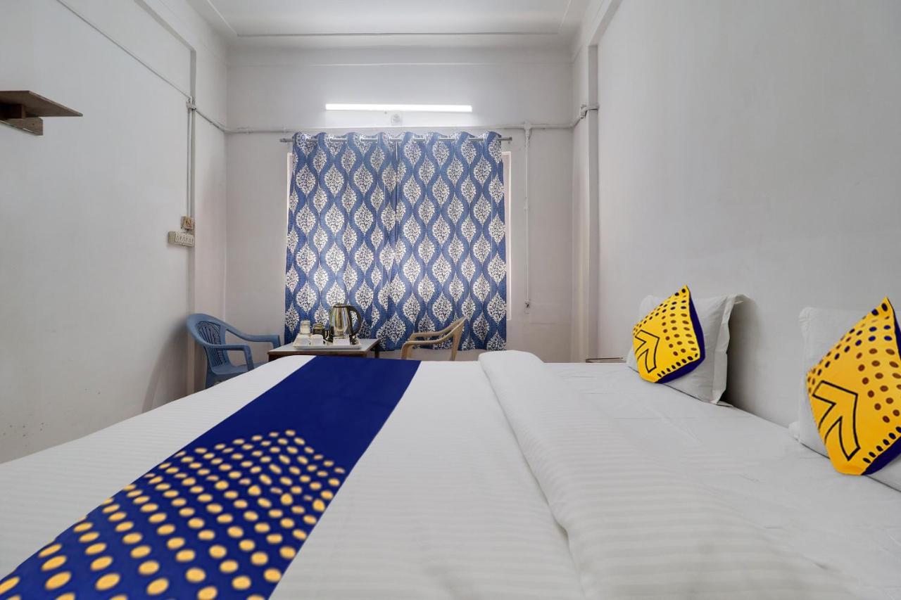 Spot On Apsara Hotel Haidarábád Kültér fotó