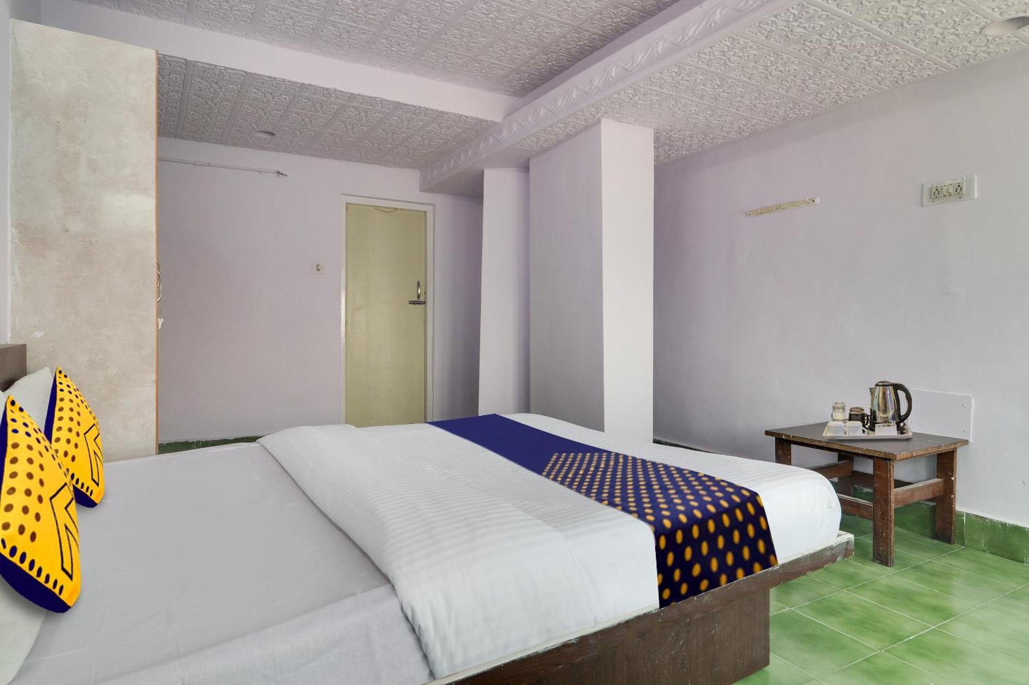 Spot On Apsara Hotel Haidarábád Kültér fotó